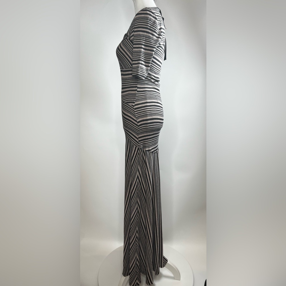 💖NWT HEATHER BY BORDEAUX VNECK MAXI DRESS IN HT.BLACK/HT HAZEL SIZE PETITE - Picture 5 of 12
